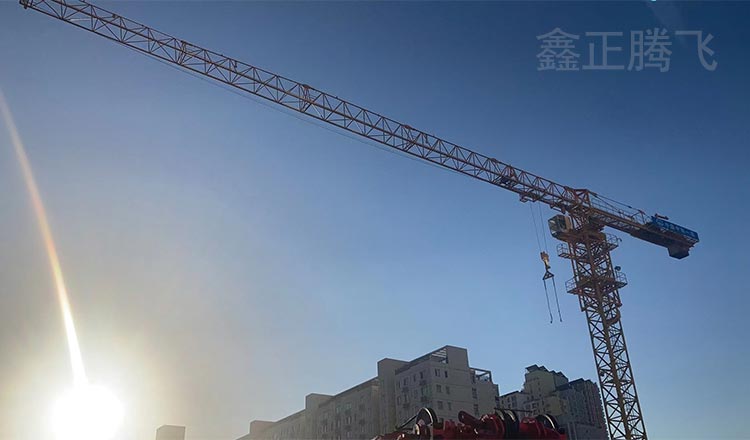 塔吊租赁公司冬季塔吊作业