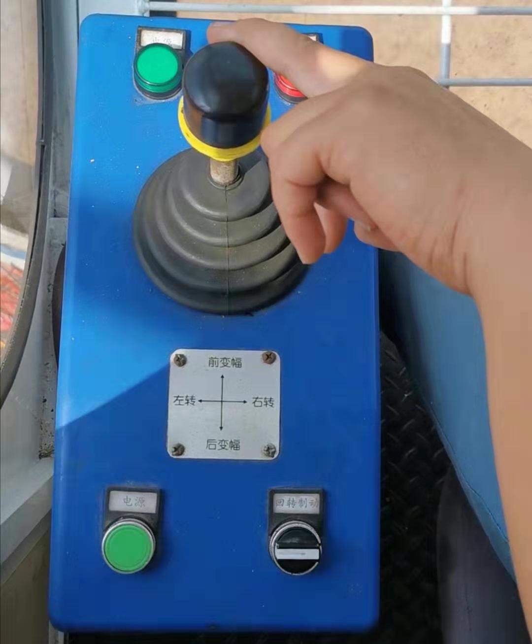 塔吊按钮